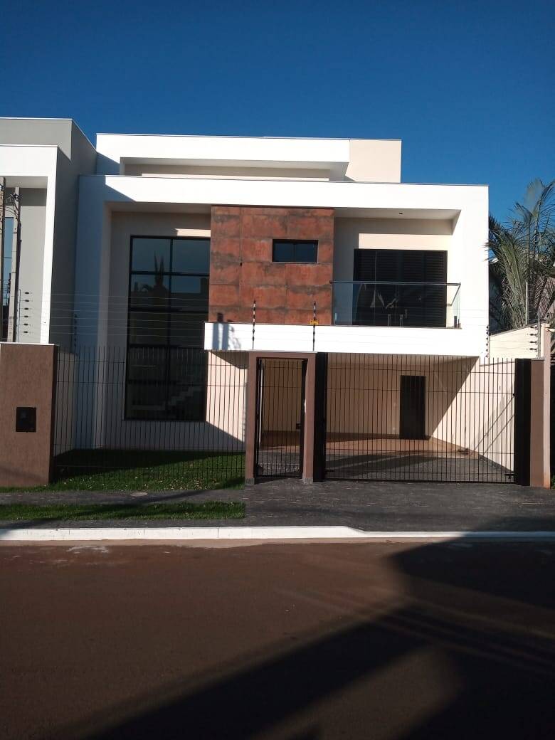 Sobrado, 3 quartos, 225 m² - Foto 1