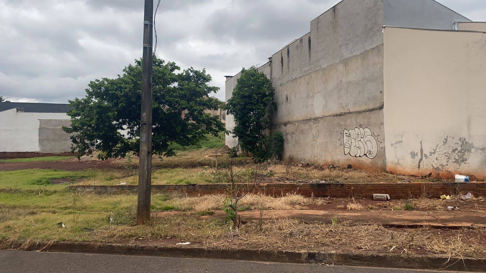 Terreno, 337 m² - Foto 1