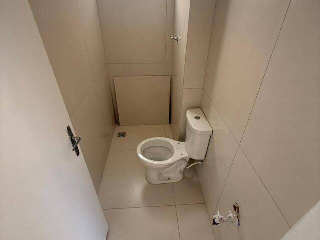 Apartamento para Venda em Maringá - 4