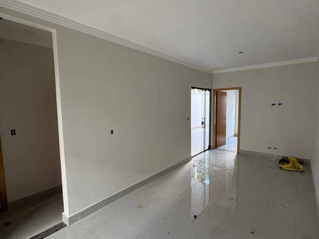 Casa para Venda em Sarandi - 5