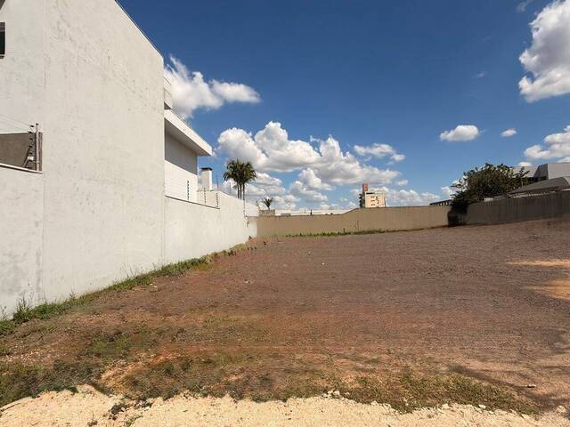 #00150521 - Área para Venda em Maringá - PR - 1